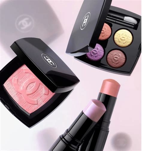 Chanel Delices Pastel de Chanel Collection 